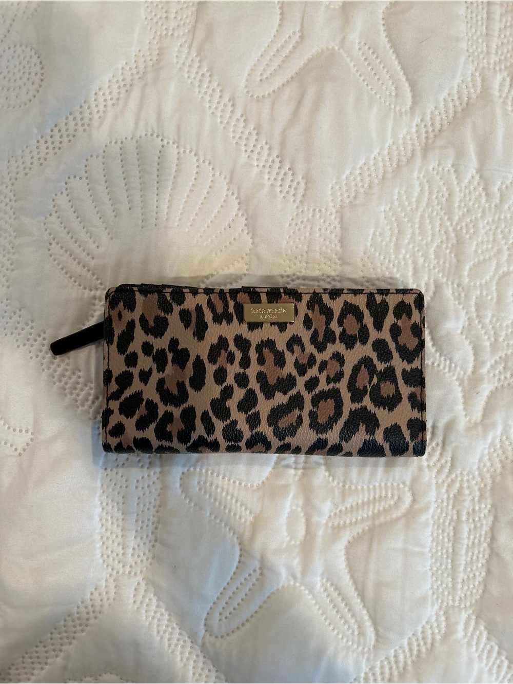 kate spade Leopard Print Zip Wallet in Brown and Black